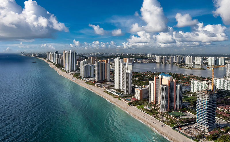 close to sunny isles